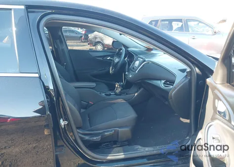 2018 Chevrolet Malibu 1Fl z USA, uszkodzony, nr VIN 1G1ZC5ST2JF209699